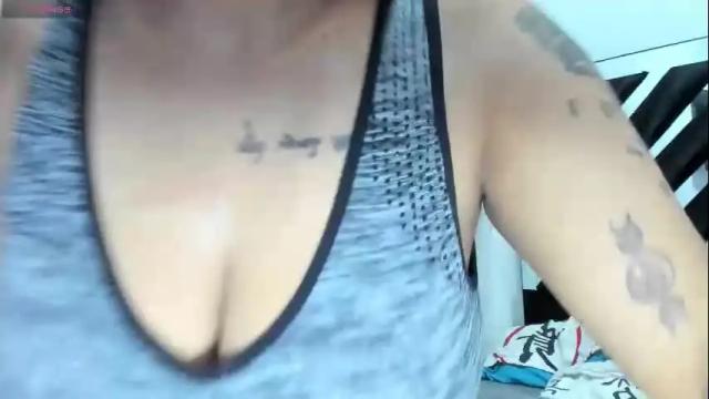Image 2 of candy_sweet6969 Stream on Chaturbate on 4 months ago