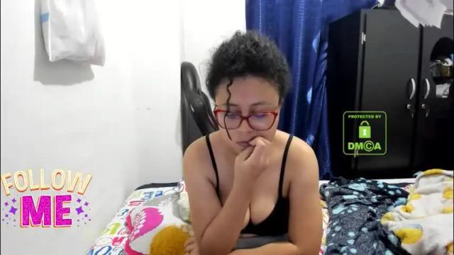 Image 8 of candy_val Stream on Chaturbate on 1 month ago