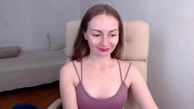 Image 7 of candyashley Stream on Chaturbate on 18 months ago