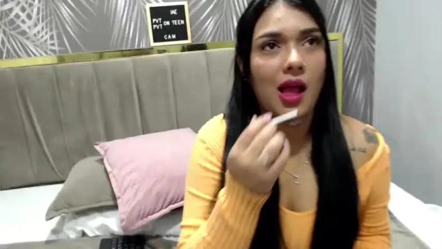 Image 2 of candybunny_fx Stream on Chaturbate on 22 months ago