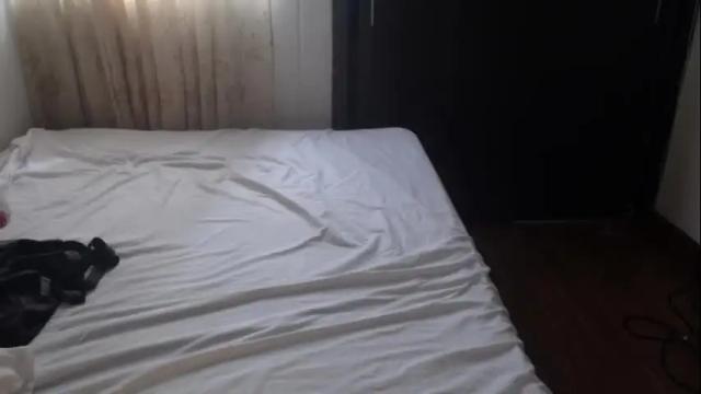 Image 2 of candyceholt Stream on Chaturbate on 1 month ago
