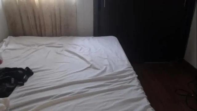 Image 4 of candyceholt Stream on Chaturbate on 1 month ago
