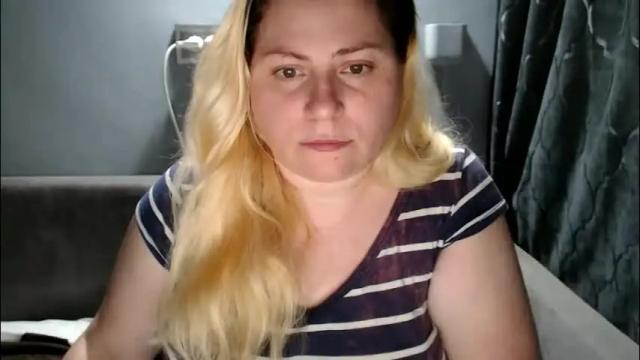Image 11 of candycream74 Stream on Chaturbate on 1 month ago