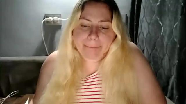 Image 3 of candycream74 Stream on Chaturbate on 1 month ago