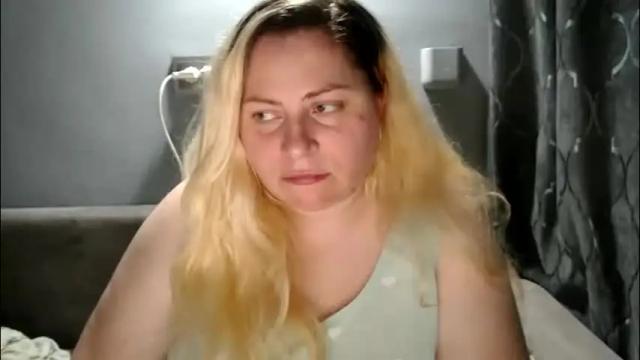 Image 6 of candycream74 Stream on Chaturbate on 1 month ago