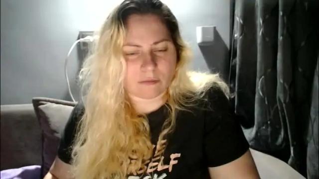 Image 7 of candycream74 Stream on Chaturbate on 1 month ago