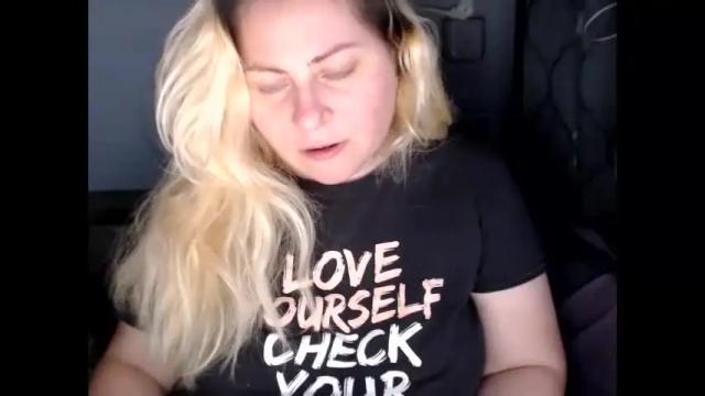 Image 4 of candycream74 Stream on Chaturbate on 1 month ago