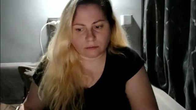 Image 2 of candycream74 Stream on Chaturbate on 1 month ago