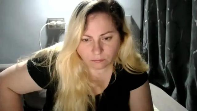 Image 7 of candycream74 Stream on Chaturbate on 1 month ago