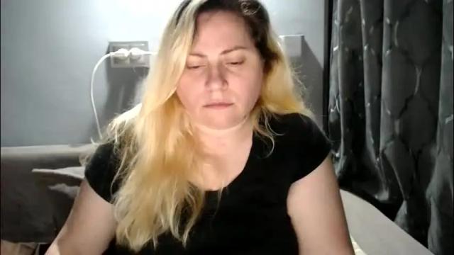Image 8 of candycream74 Stream on Chaturbate on 1 month ago