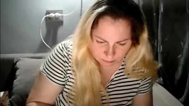 Image 11 of candycream74 Stream on Chaturbate on 1 month ago