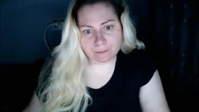Image 8 of candycream74 Stream on Chaturbate on 27 days ago