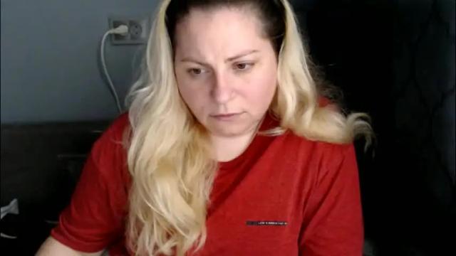 Image 2 of candycream74 Stream on Chaturbate on 5 days ago