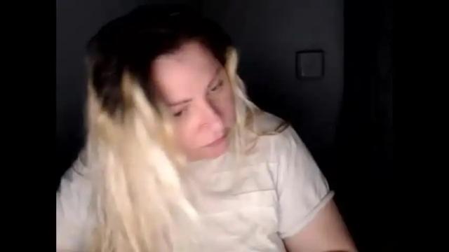 Image 2 of candycream74 Stream on Chaturbate on 1 month ago