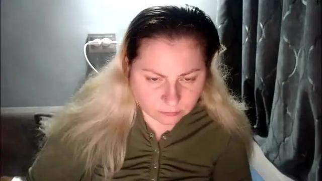 Image 2 of candycream74 Stream on Chaturbate on 15 days ago