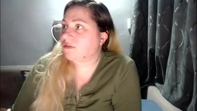 Image 6 of candycream74 Stream on Chaturbate on 15 days ago