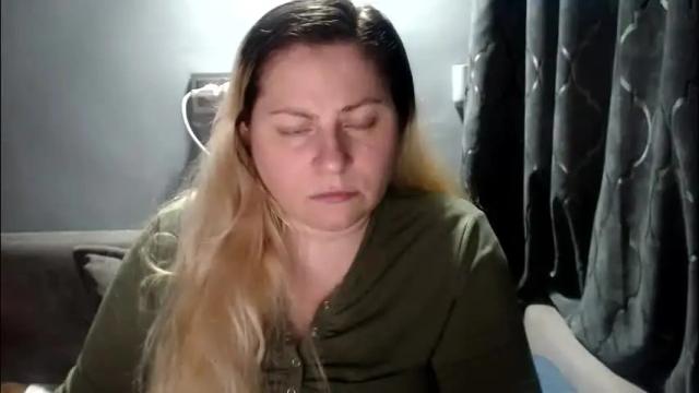 Image 7 of candycream74 Stream on Chaturbate on 15 days ago