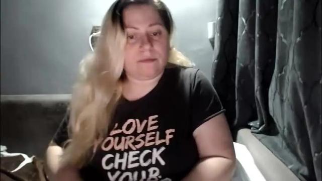 Image 6 of candycream74 Stream on Chaturbate on 4 days ago