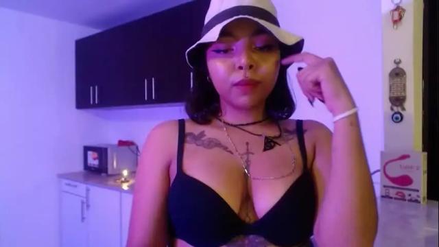 Image 7 of candydoll___ Stream on Chaturbate on 7 months ago