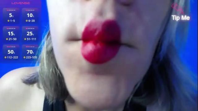 Image 4 of candydowson1 Stream on Chaturbate on 1 month ago