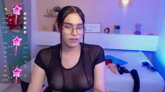 Image 3 of candyflowers2 Stream on Chaturbate on 13 months ago