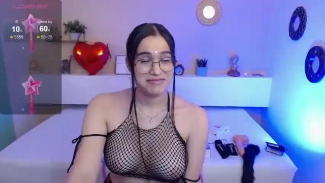 Image 3 of candyflowers2 Stream on Chaturbate on 13 months ago