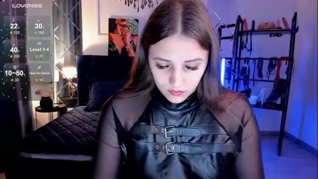 Image 12 of candykimmy Stream on Chaturbate on 2 days ago