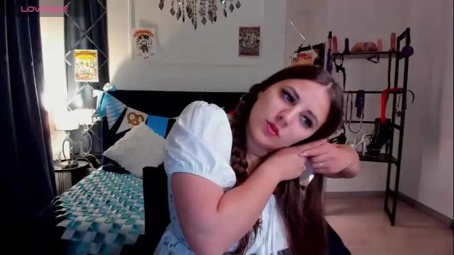 Image 4 of candykimmy Stream on Chaturbate on 1 month ago