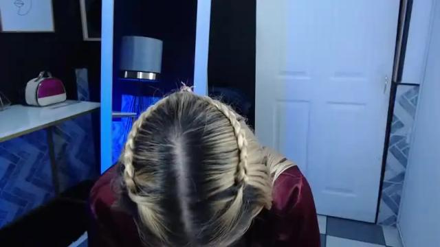 Image 3 of candykush_mjs Stream on Chaturbate on 16 months ago