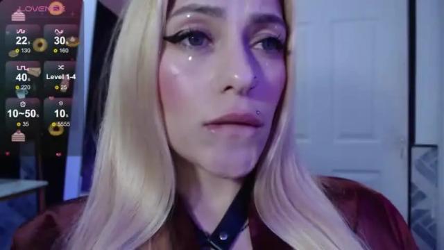 Image 11 of candykush_mjs Stream on Chaturbate on 15 months ago