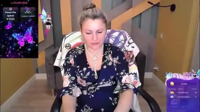 Image 6 of candylons Stream on Chaturbate on 26 days ago