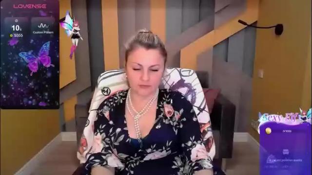 Image 3 of candylons Stream on Chaturbate on 10 days ago