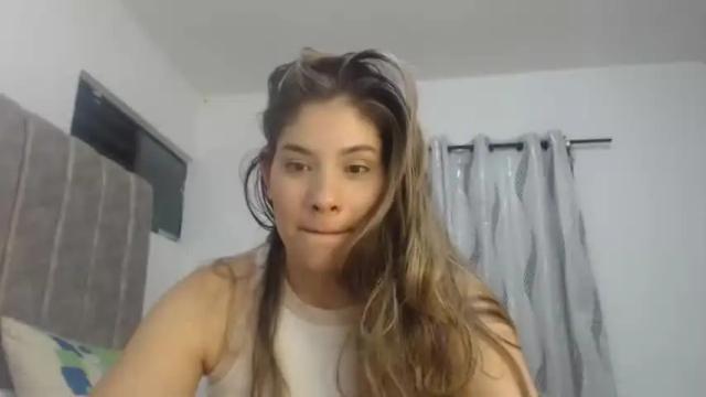 Image 3 of candylove31 Stream on Chaturbate on 18 months ago