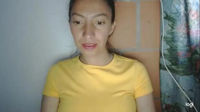 Image 2 of candymilfff Stream on Chaturbate on 1 month ago
