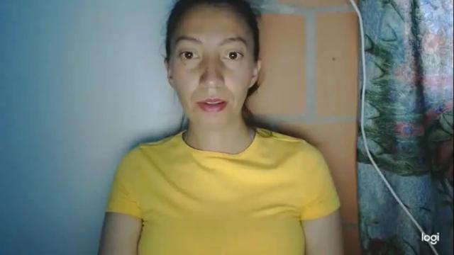 Image 3 of candymilfff Stream on Chaturbate on 1 month ago