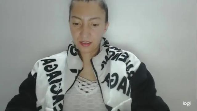 Image 4 of candymilfff Stream on Chaturbate on 1 month ago