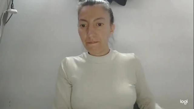 Image 8 of candymilfff Stream on Chaturbate on 1 month ago