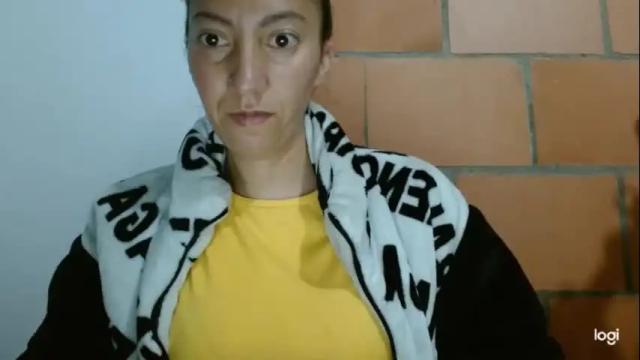 Image 4 of candymilfff Stream on Chaturbate on 7 days ago