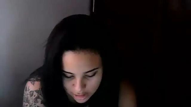 Image 8 of candyred_99 Stream on Chaturbate on 19 months ago