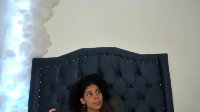 Image 12 of candyshy05 Stream on Chaturbate on 21 months ago