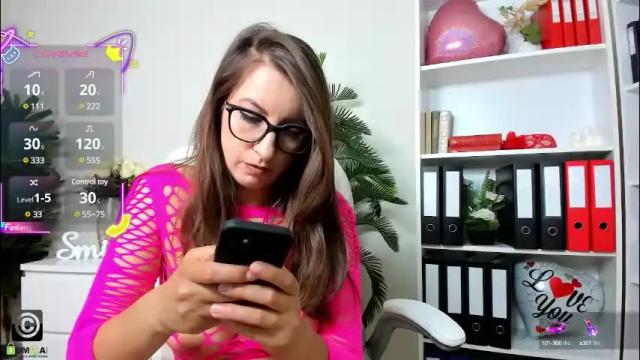 Image 12 of candywesst Stream on Chaturbate on 1 month ago