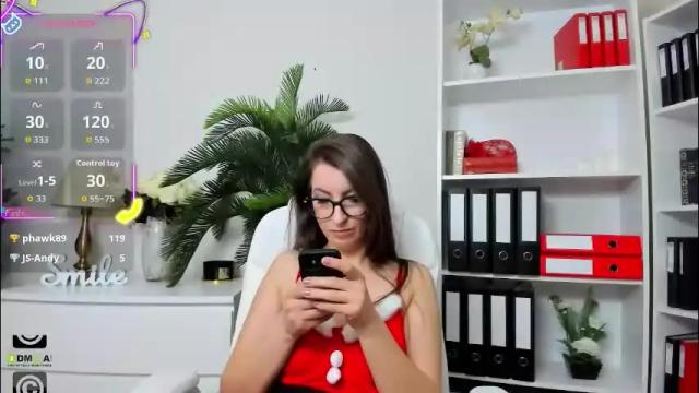 Image 8 of candywesst Stream on Chaturbate on 1 month ago