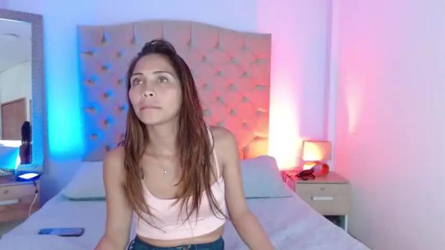 Image 7 of canelashy Stream on Chaturbate on 21 months ago