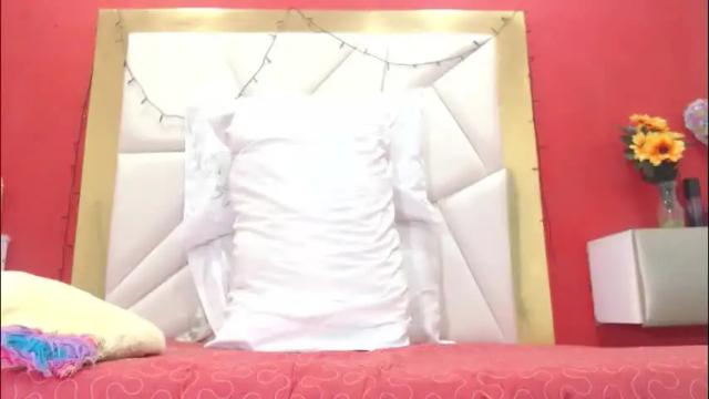 Image 10 of canella_hotx Stream on Chaturbate on 2 months ago