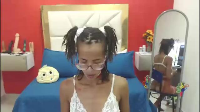 Image 6 of canella_hotx Stream on Chaturbate on 1 month ago