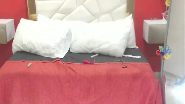 Image 11 of canella_hotx Stream on Chaturbate on 22 days ago