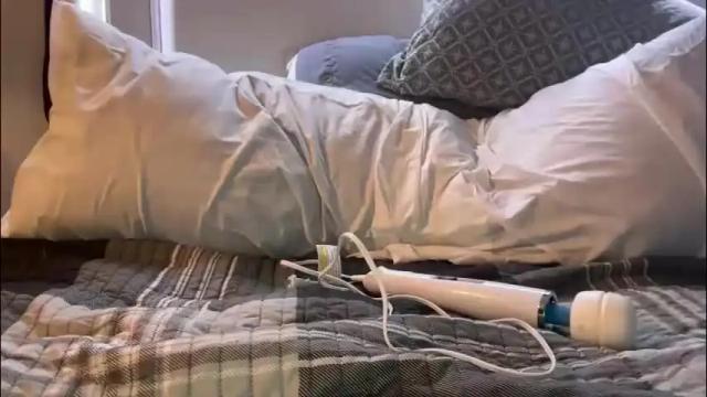 Image 12 of cannabitchcam Stream on Chaturbate on 29 days ago