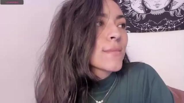 Image 3 of cannelle_garces1 Stream on Chaturbate on 17 months ago
