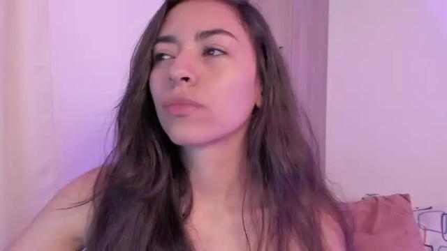 Image 7 of cannelle_garces1 Stream on Chaturbate on 15 months ago