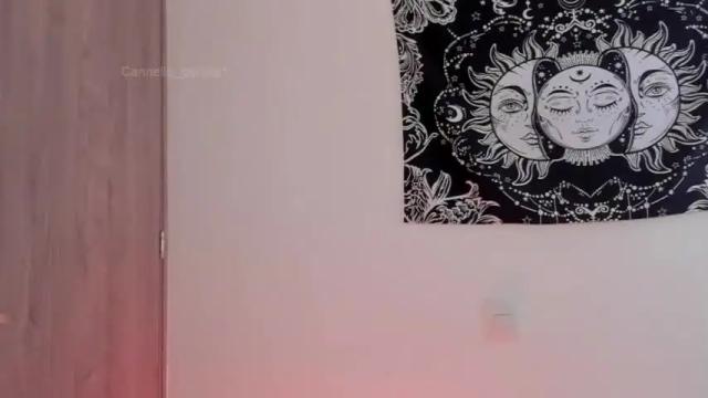 Image 8 of cannelle_garces1 Stream on Chaturbate on 13 months ago